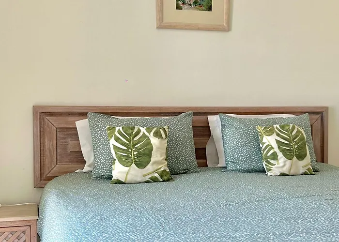Green And Blue View Apartment